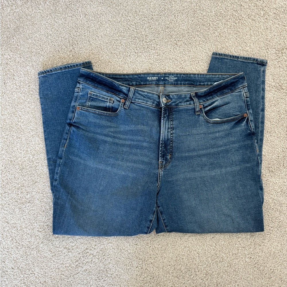 Old Navy Women's Straight Leg Blue Jeans
